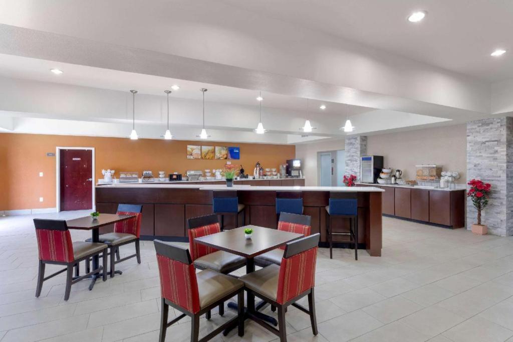 Comfort Suites Copperas Cove Ngoại thất bức ảnh